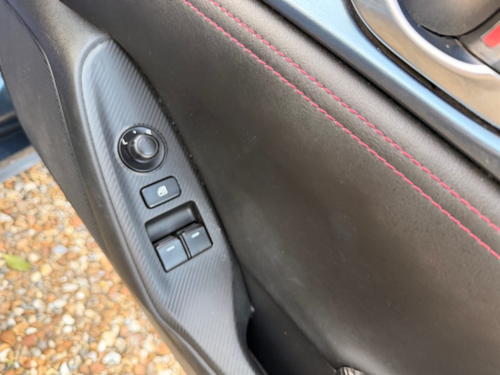 Used Mazda MX-5 2015 for sale - 77674173: Photo 9