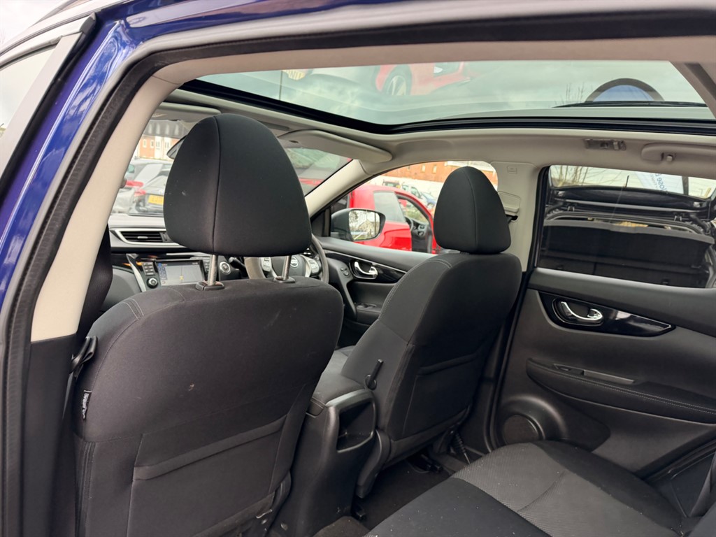 Used Nissan Qashqai 2015 for sale - 77307921: Photo 13