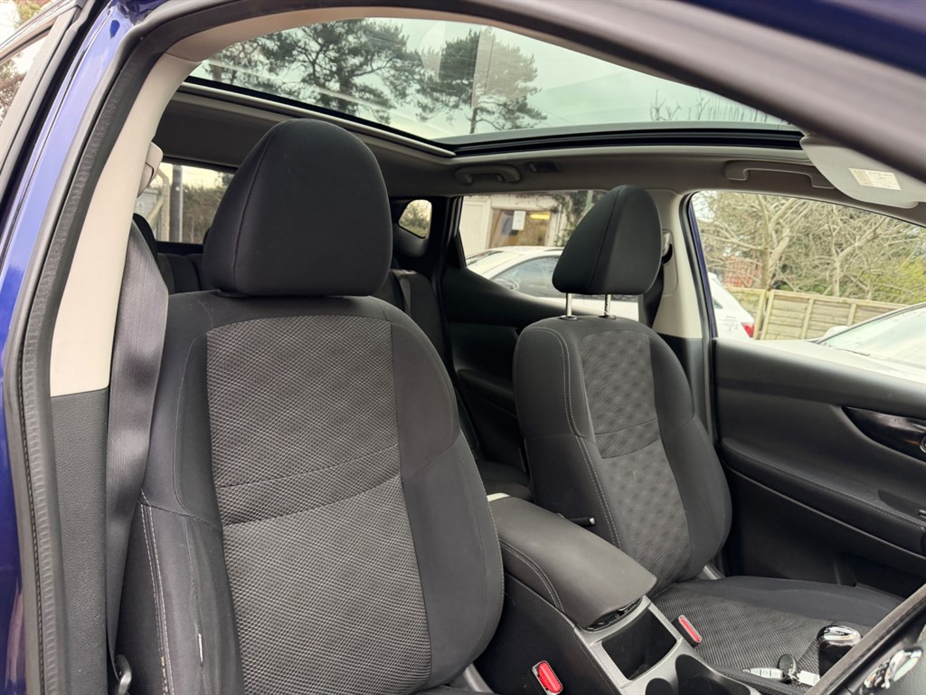 Used Nissan Qashqai 2015 for sale - 77307921: Photo 16