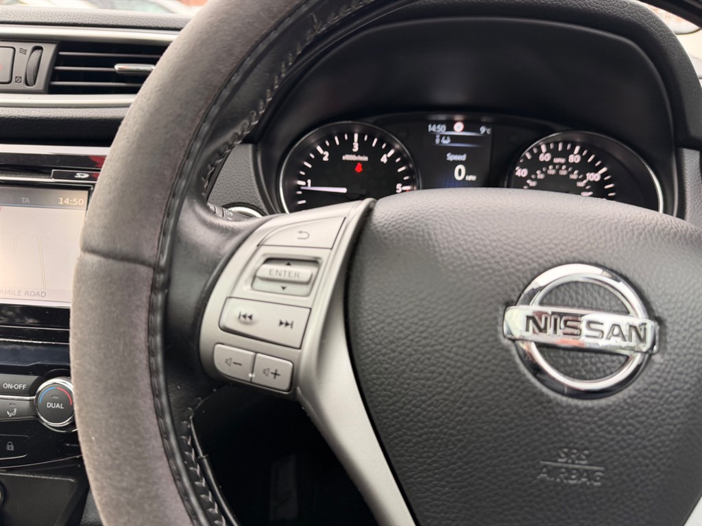 Used Nissan Qashqai 2015 for sale - 77307921: Photo 17