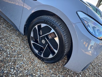 Used Volkswagen ID.3 2020 for sale - 77137968: Photo