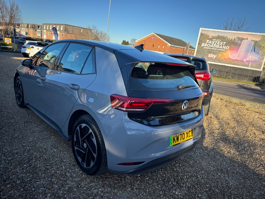 Used Volkswagen ID.3 2020 for sale - 77137968: Photo 8