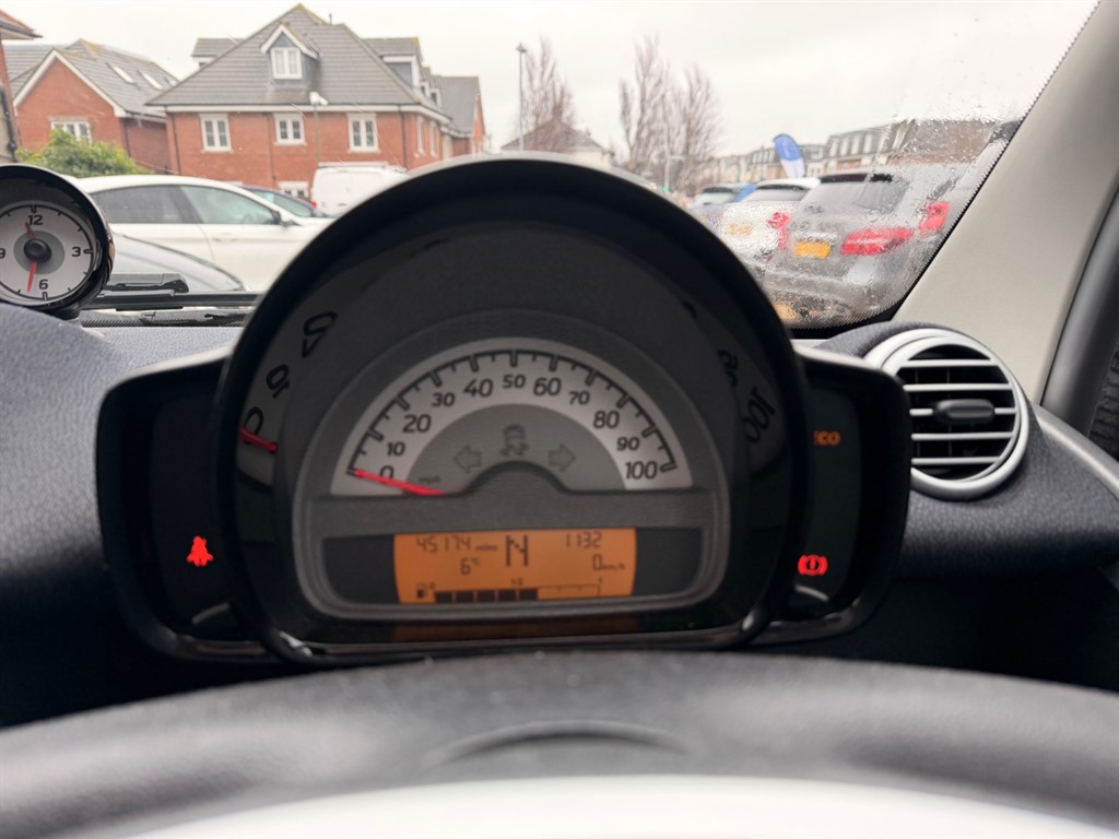 Used smart fortwo 2013 for sale - 77592455: Photo 12