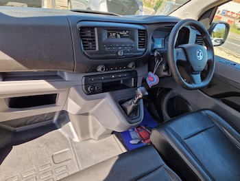 Used Vauxhall Vivaro 2019 for sale - 78370712: Photo