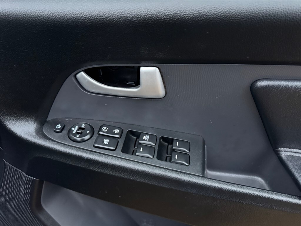 Used Kia Sportage 2013 for sale - 77137953: Photo 24