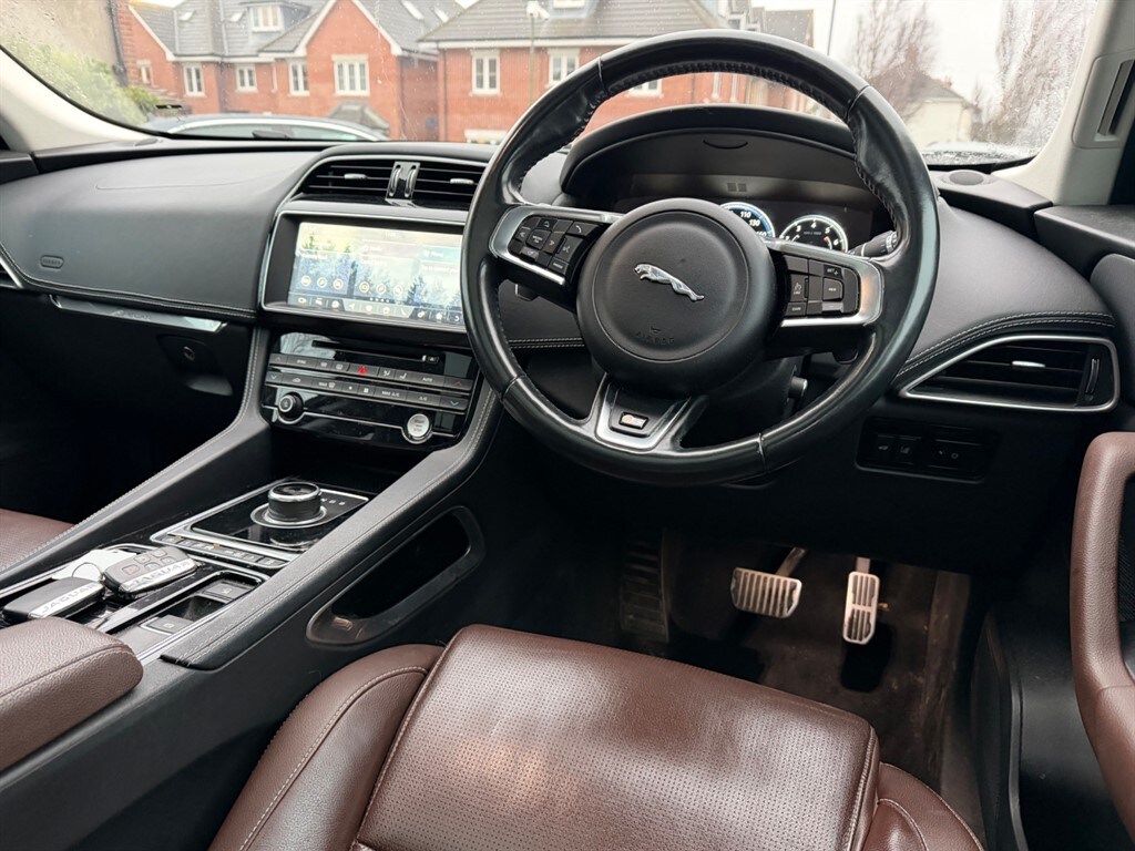 Used Jaguar F-Pace 2016 for sale - 77786563: Photo 11