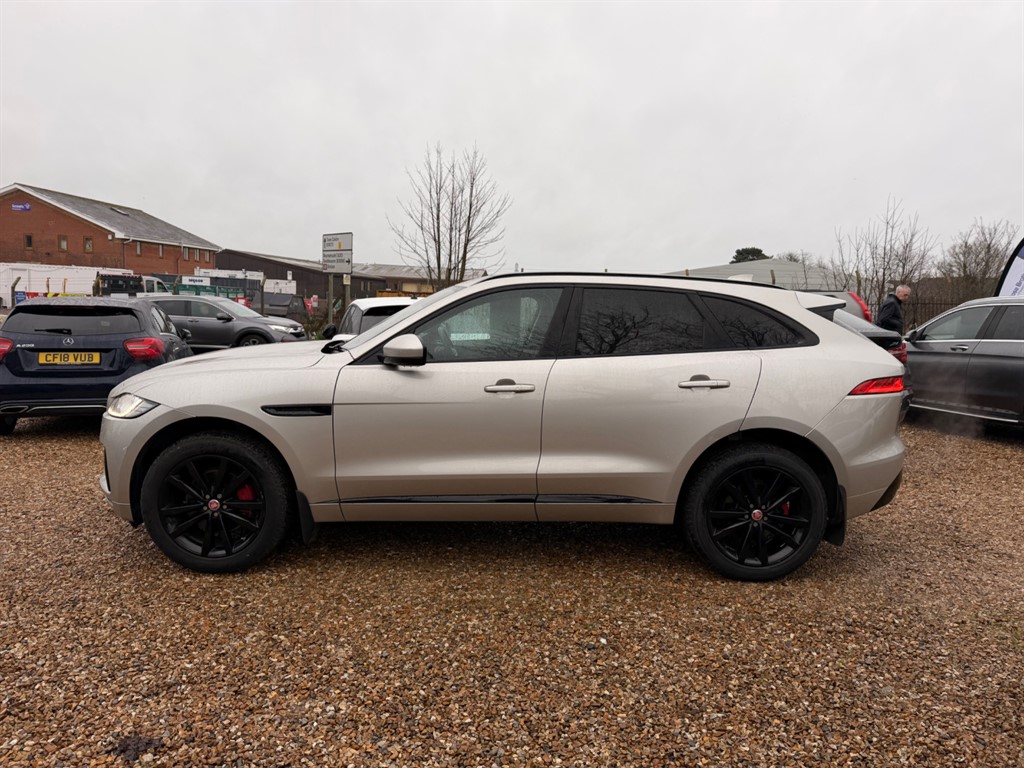 Used Jaguar F-Pace 2016 for sale - 77786563: Photo 5