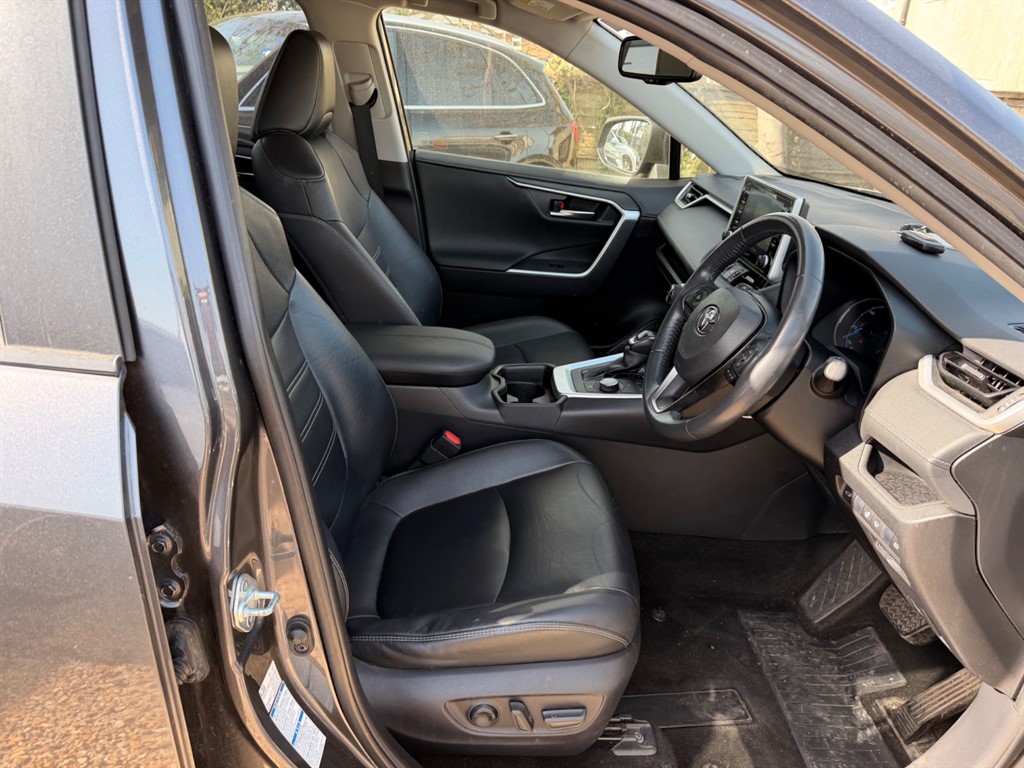 Used Toyota RAV4 2020 for sale - 78166002: Photo 14