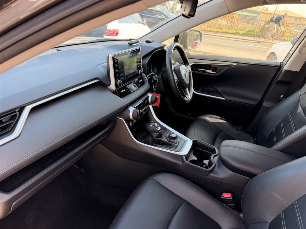 Used Toyota RAV4 2020 for sale - 78166002: Photo 8