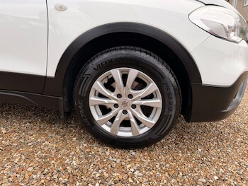 Used Suzuki SX4 S-Cross 2017 for sale - 77269509: Photo