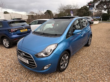 2016 - PREMIUM BLUE DRIVE 5-Door