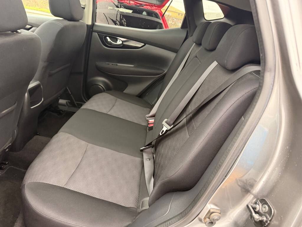 Used Nissan Qashqai 2016 for sale - 77367332: Photo 14