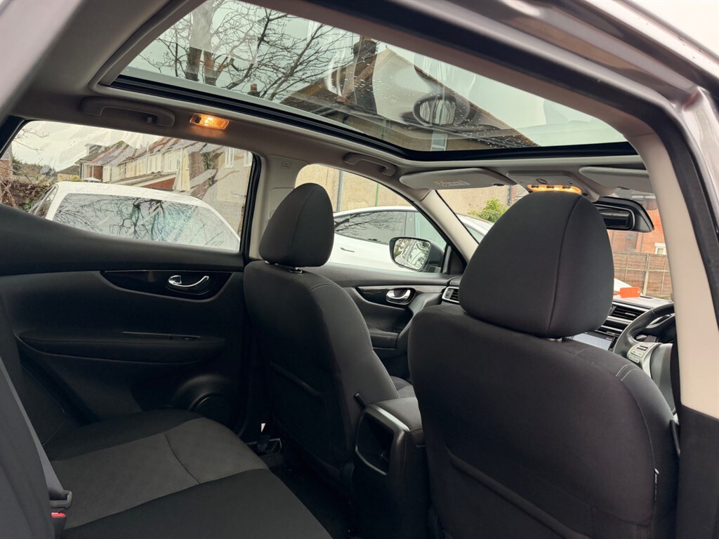 Used Nissan Qashqai 2016 for sale - 77367332: Photo 18