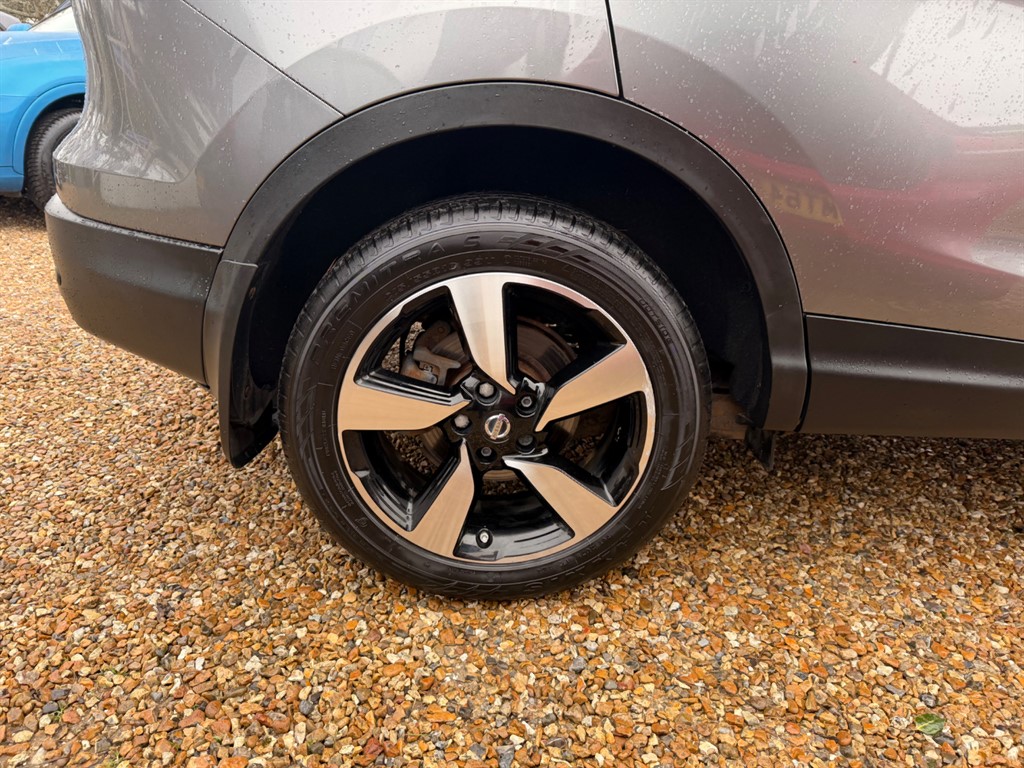 Used Nissan Qashqai 2016 for sale - 77367332: Photo 3