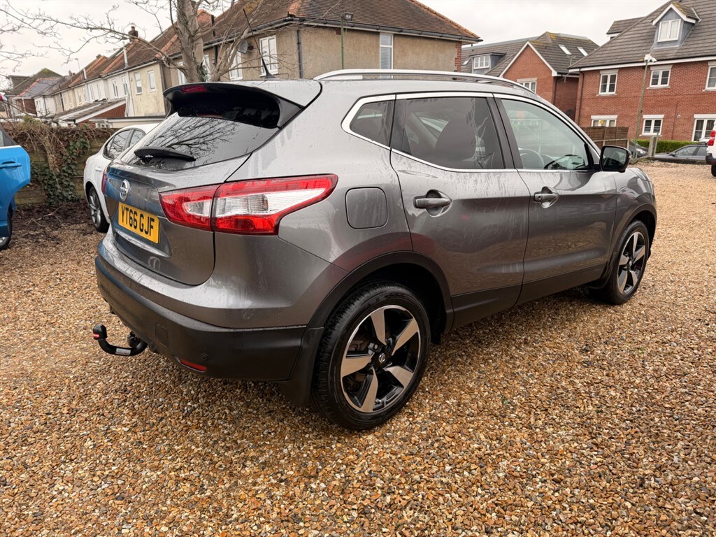 Used Nissan Qashqai 2016 for sale - 77367332: Photo 7