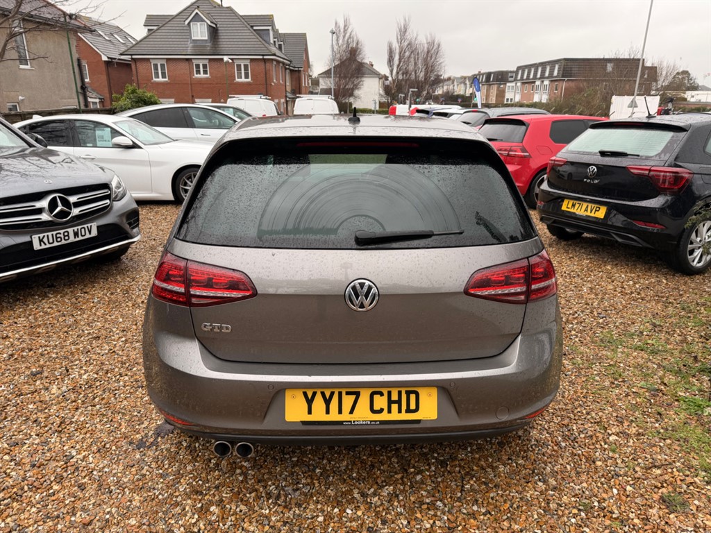 Used Volkswagen Golf 2017 for sale - 77381301: Photo 3