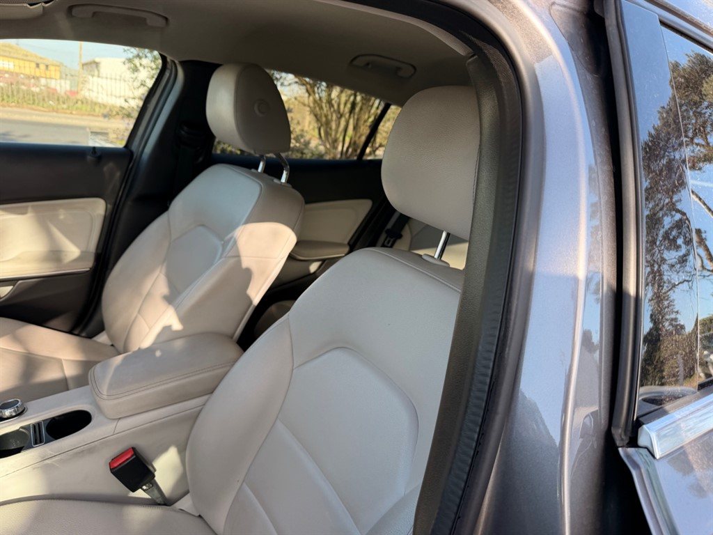 Used Mercedes-Benz GLA 2017 for sale - 78216044: Photo 4