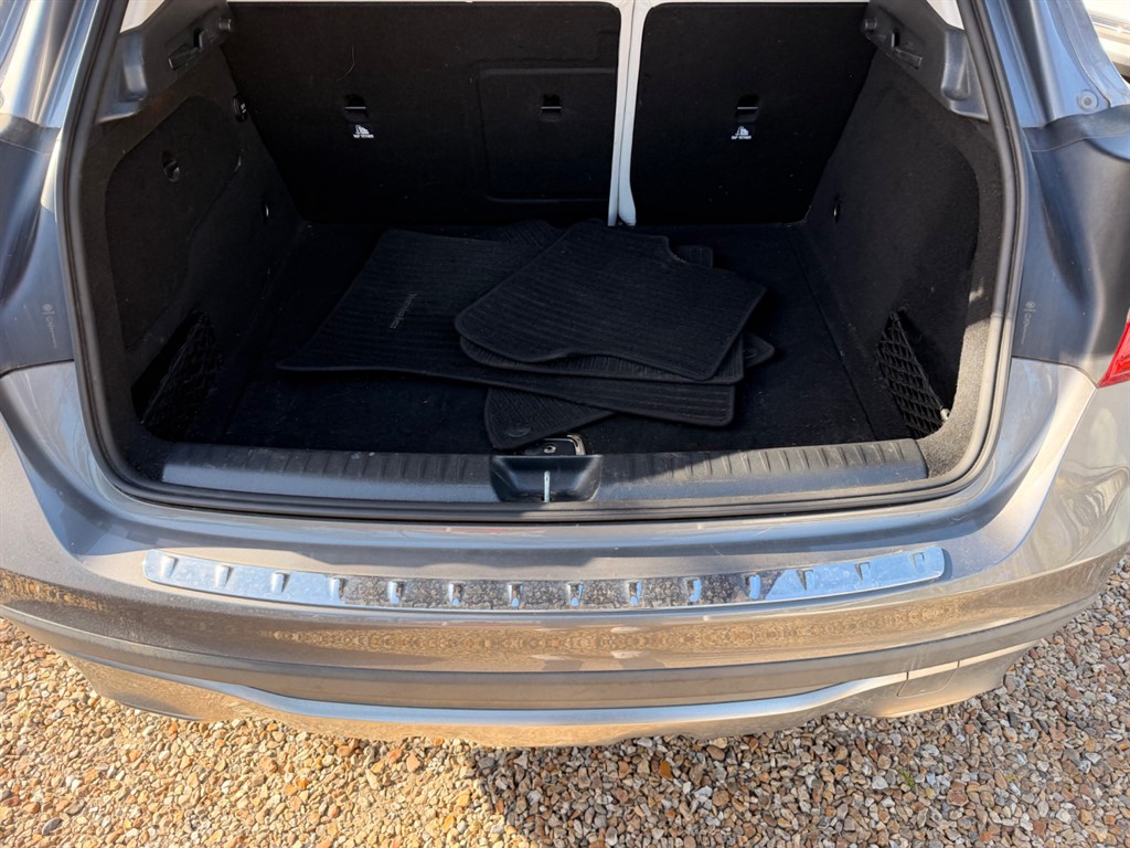 Used Mercedes-Benz GLA 2017 for sale - 78216044: Photo 5