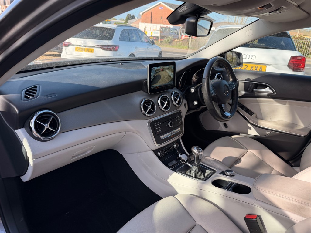 Used Mercedes-Benz GLA 2017 for sale - 78216044: Photo 9