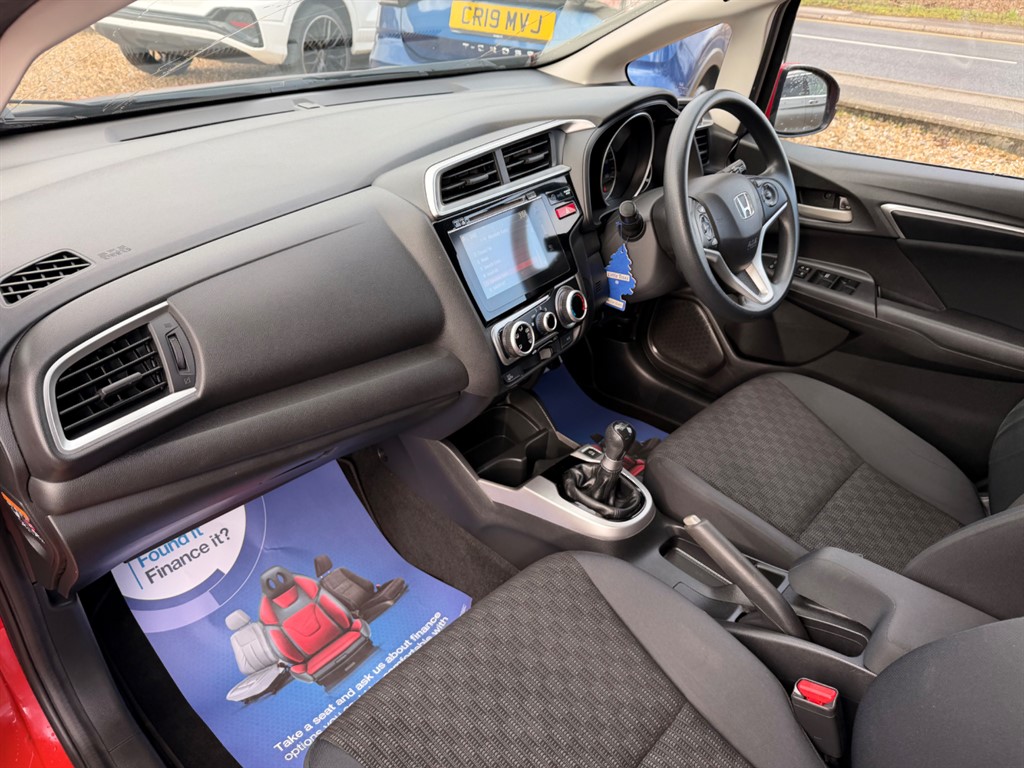 Used Honda Jazz 2016 for sale - 77698989: Photo 17