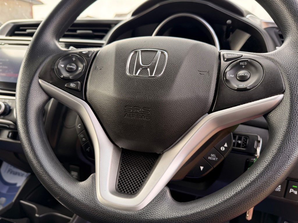 Used Honda Jazz 2016 for sale - 77698989: Photo 26