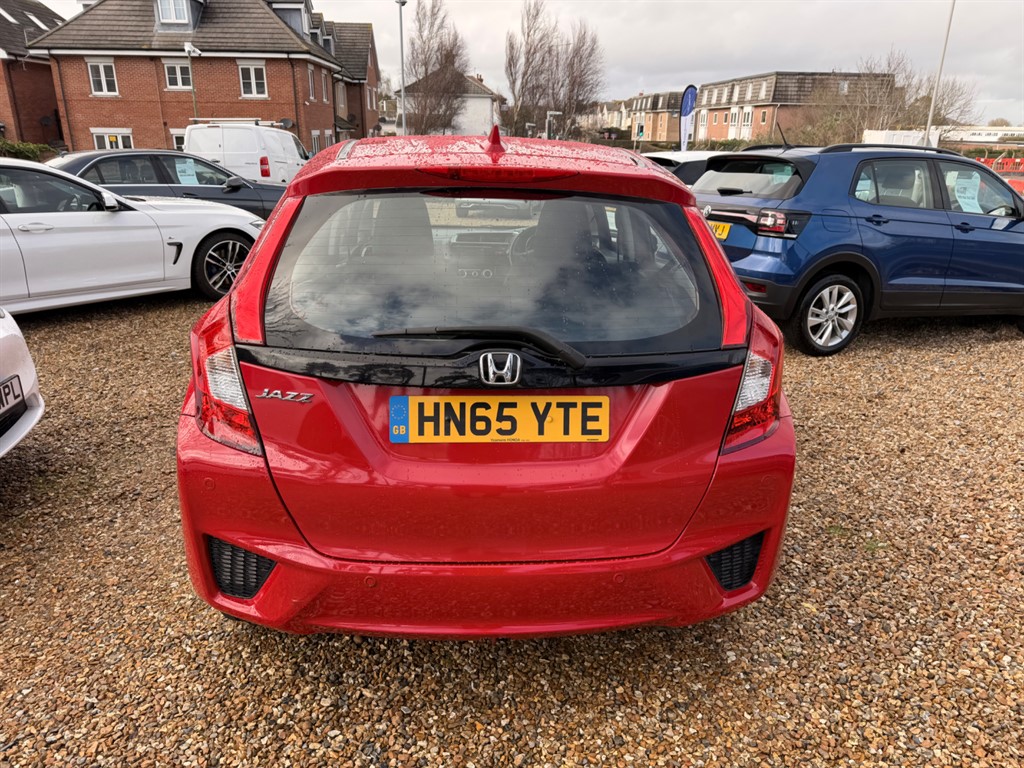 Used Honda Jazz 2016 for sale - 77698989: Photo 8