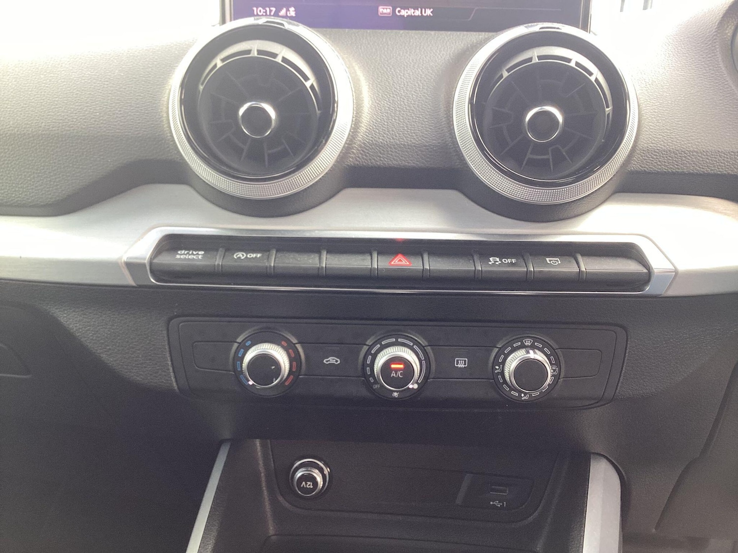 Used Audi Q2 2021 for sale - 76158550: Photo 24