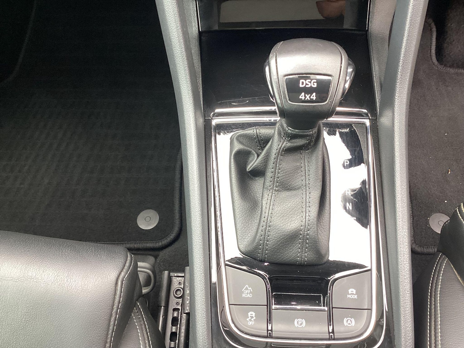 Used Skoda Karoq 2018 for sale - 78147968: Photo 12