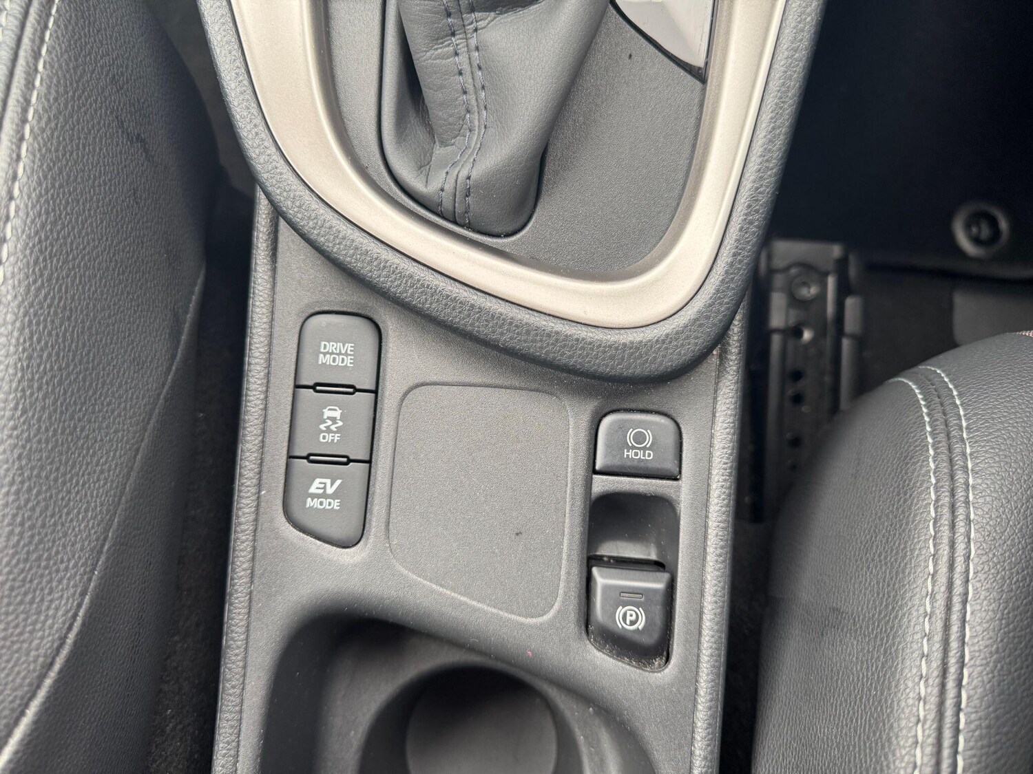 Used Toyota Yaris Cross 2023 for sale - 76408969: Photo 13