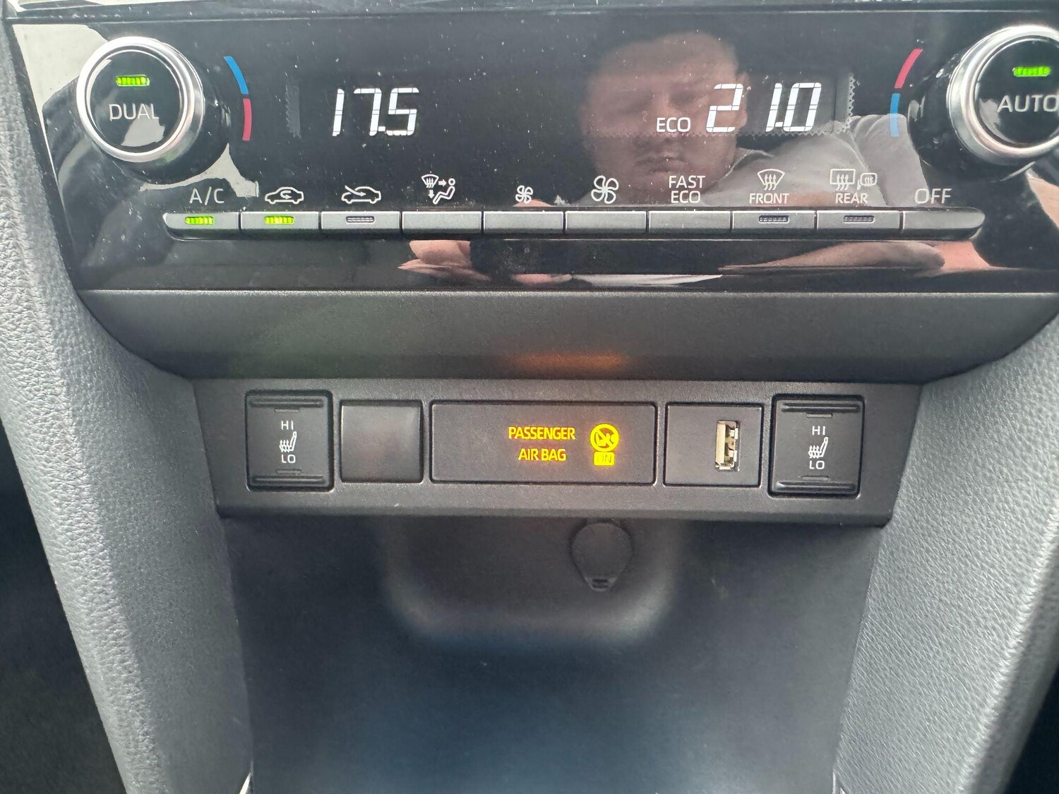 Used Toyota Yaris Cross 2023 for sale - 76408969: Photo 16