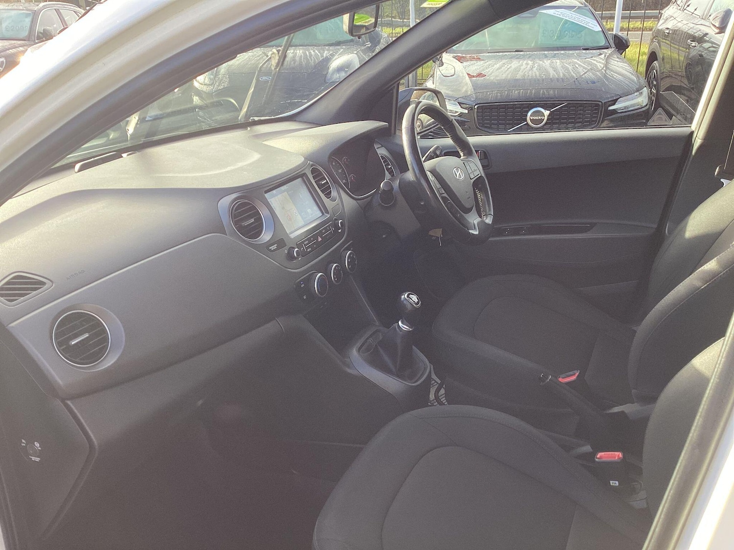 Used Hyundai i10 2018 for sale - 77455841: Photo 12