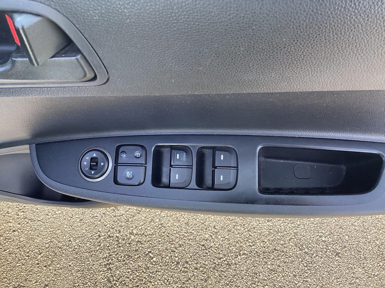 Used Hyundai i10 2018 for sale - 77455841: Photo 13