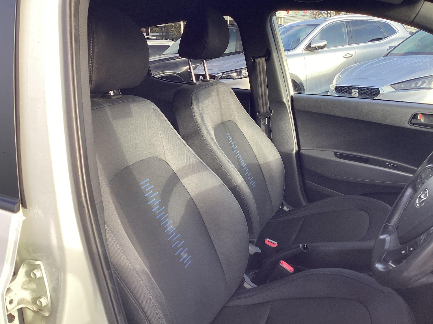 Used Hyundai i10 2018 for sale - 77455841: Photo 21