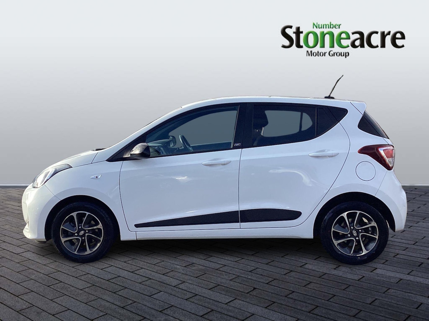 Used Hyundai i10 2018 for sale - 77455841: Photo 6