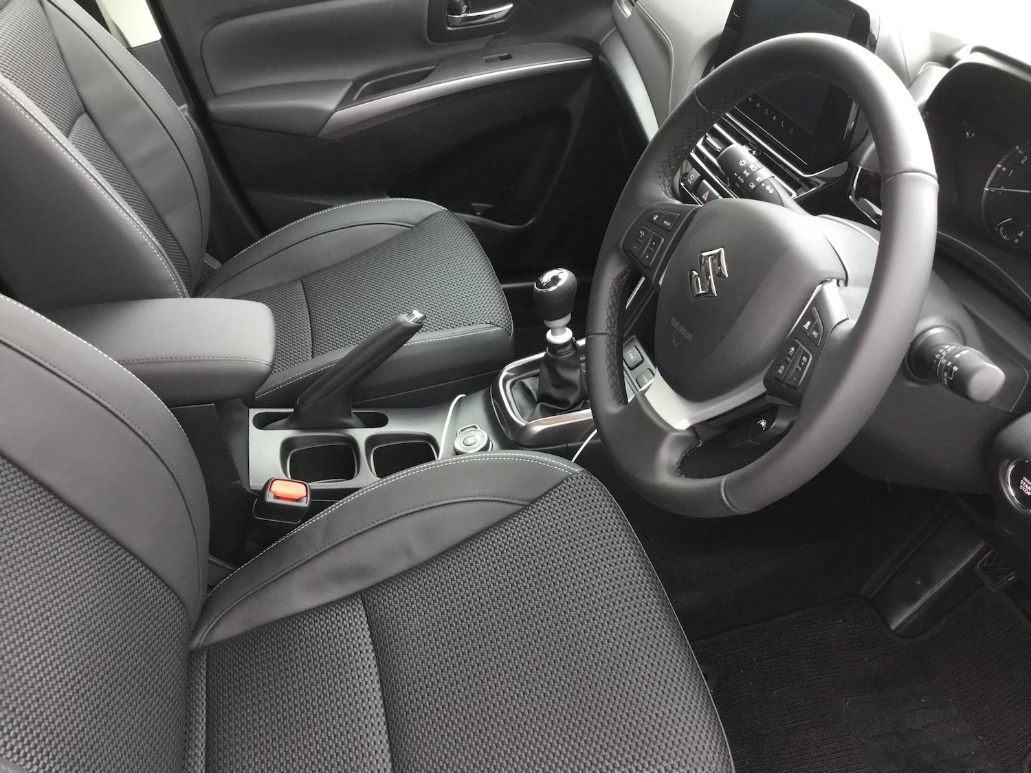 Used Suzuki SX4 S-Cross 2025 for sale - 77710243: Photo 2