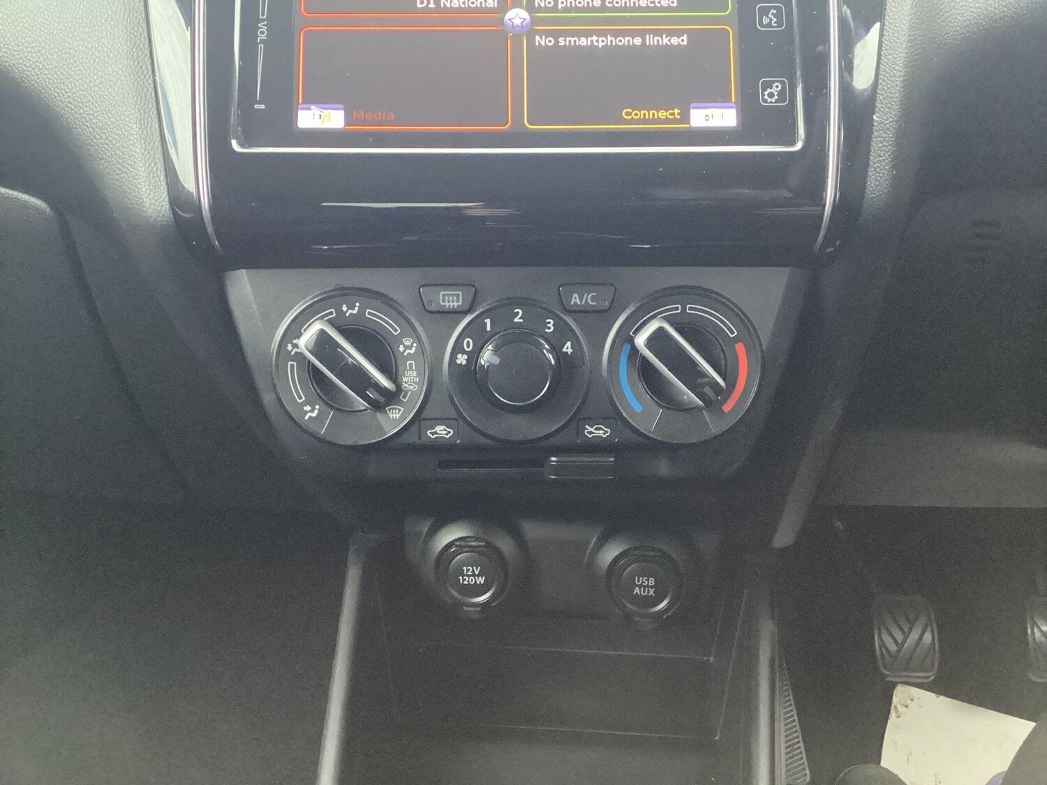 Used Suzuki Swift 2020 for sale - 77468775: Photo 11