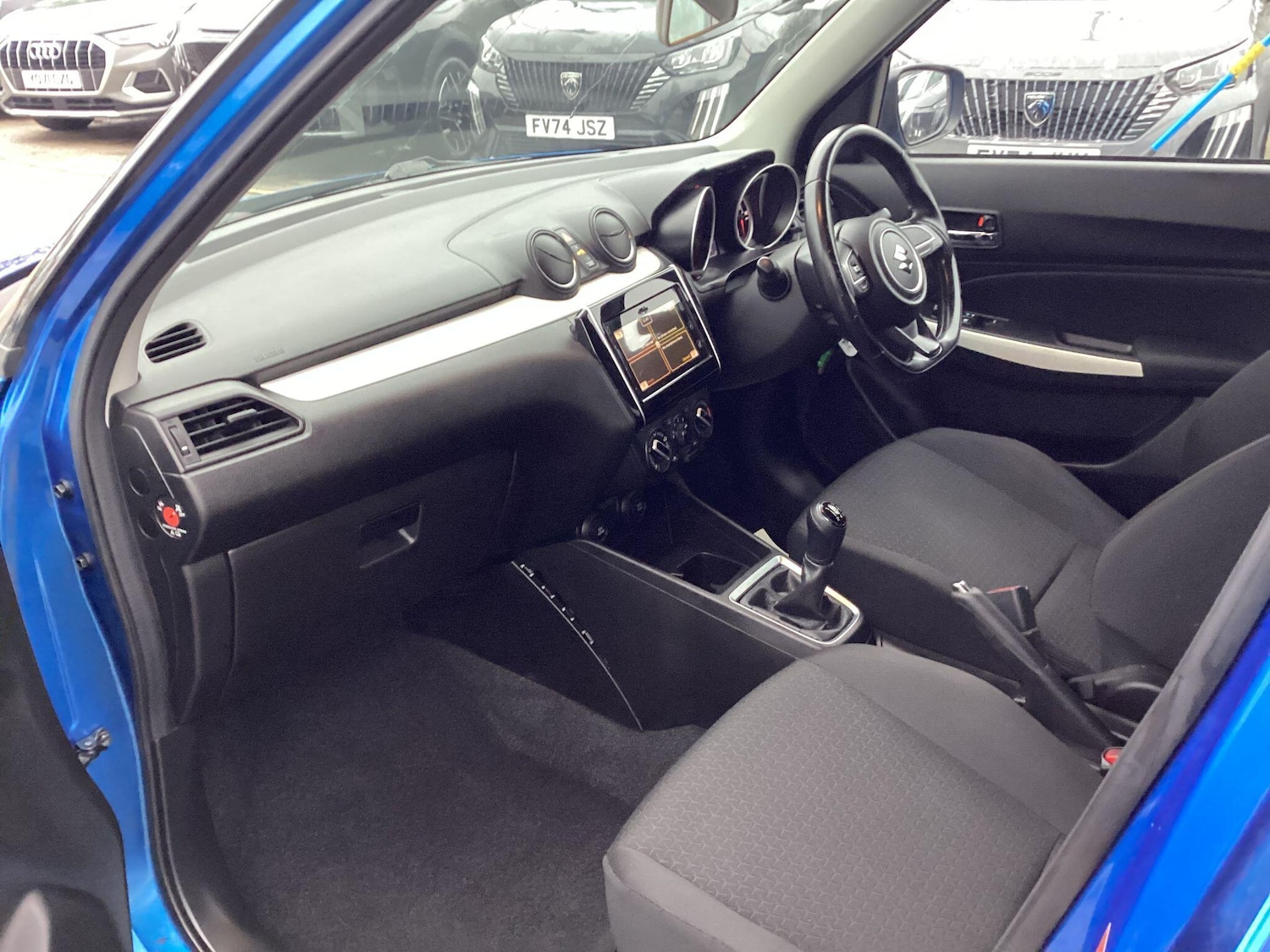 Used Suzuki Swift 2020 for sale - 77468775: Photo 15