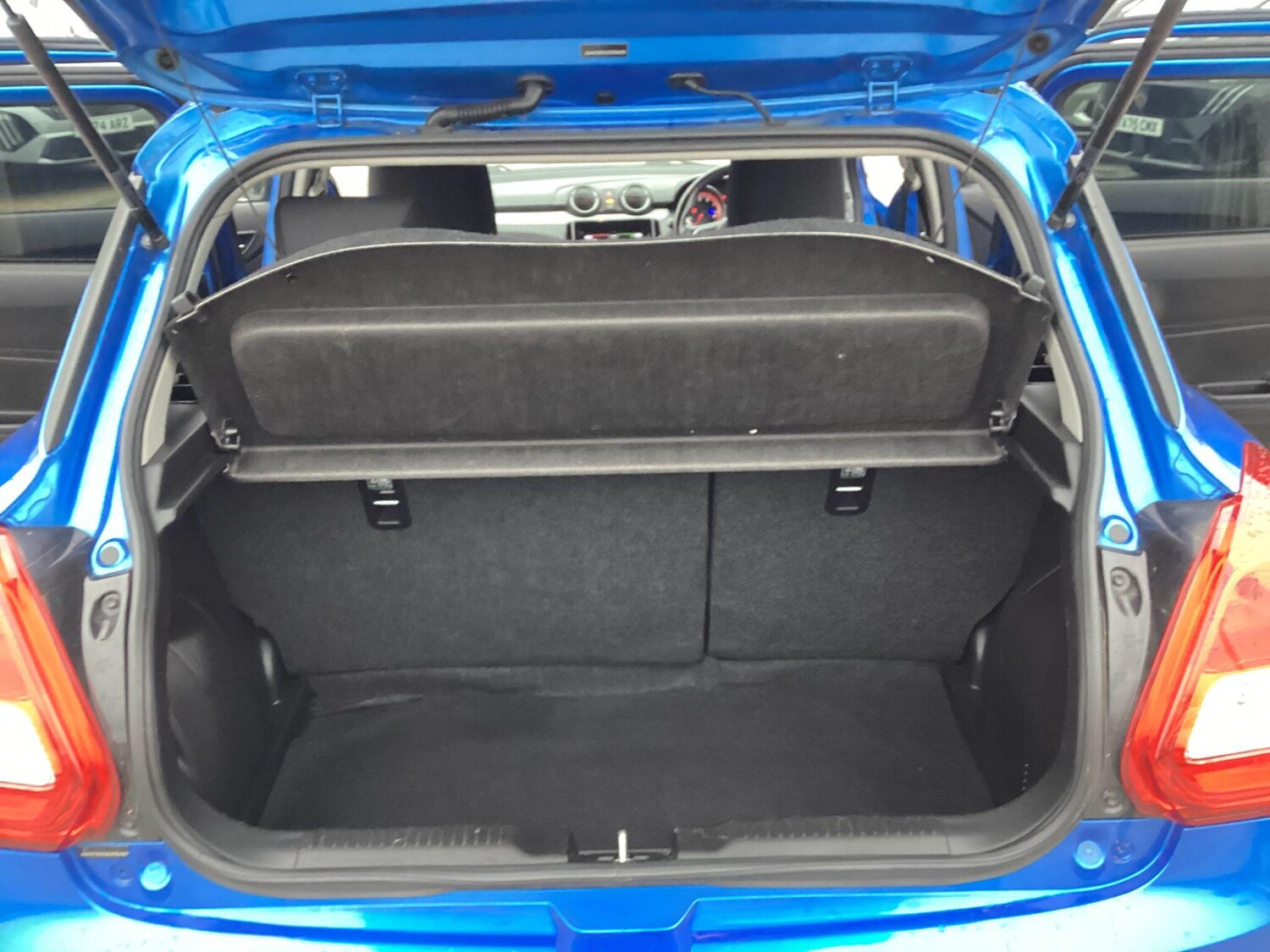 Used Suzuki Swift 2020 for sale - 77468775: Photo 20