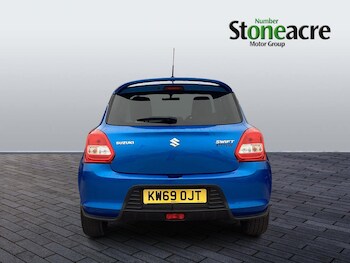 Used Suzuki Swift 2020 for sale - 77468775: Photo