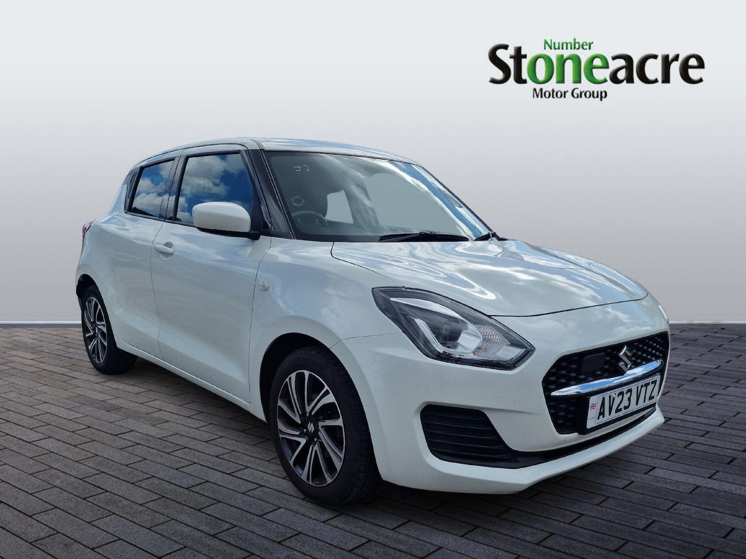 Used Suzuki Swift 2023 for sale - 76441175: Photo 1