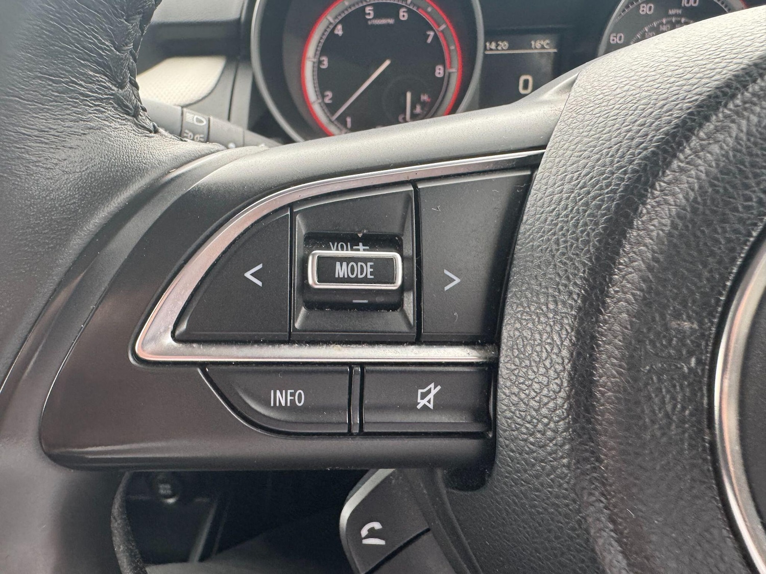 Used Suzuki Swift 2023 for sale - 76441175: Photo 16