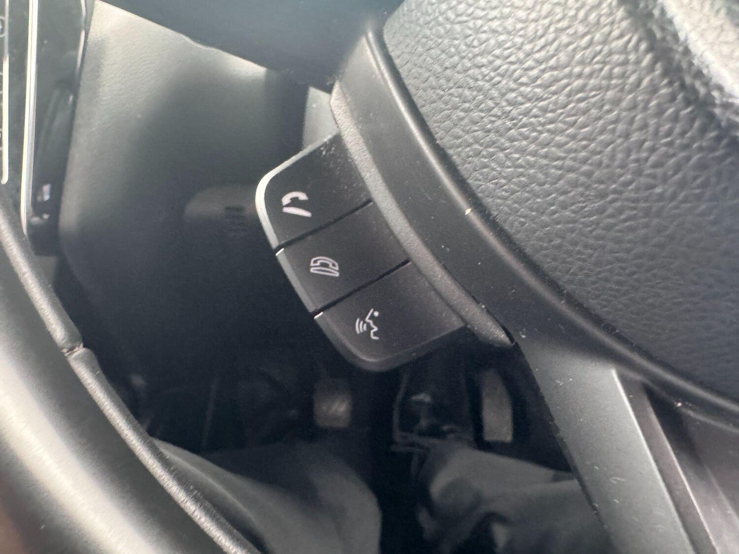 Used Suzuki Swift 2023 for sale - 76441175: Photo 18