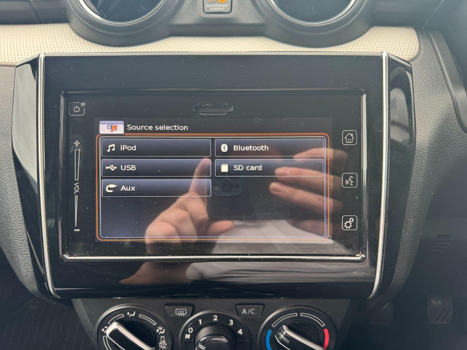 Used Suzuki Swift 2023 for sale - 76441175: Photo 24