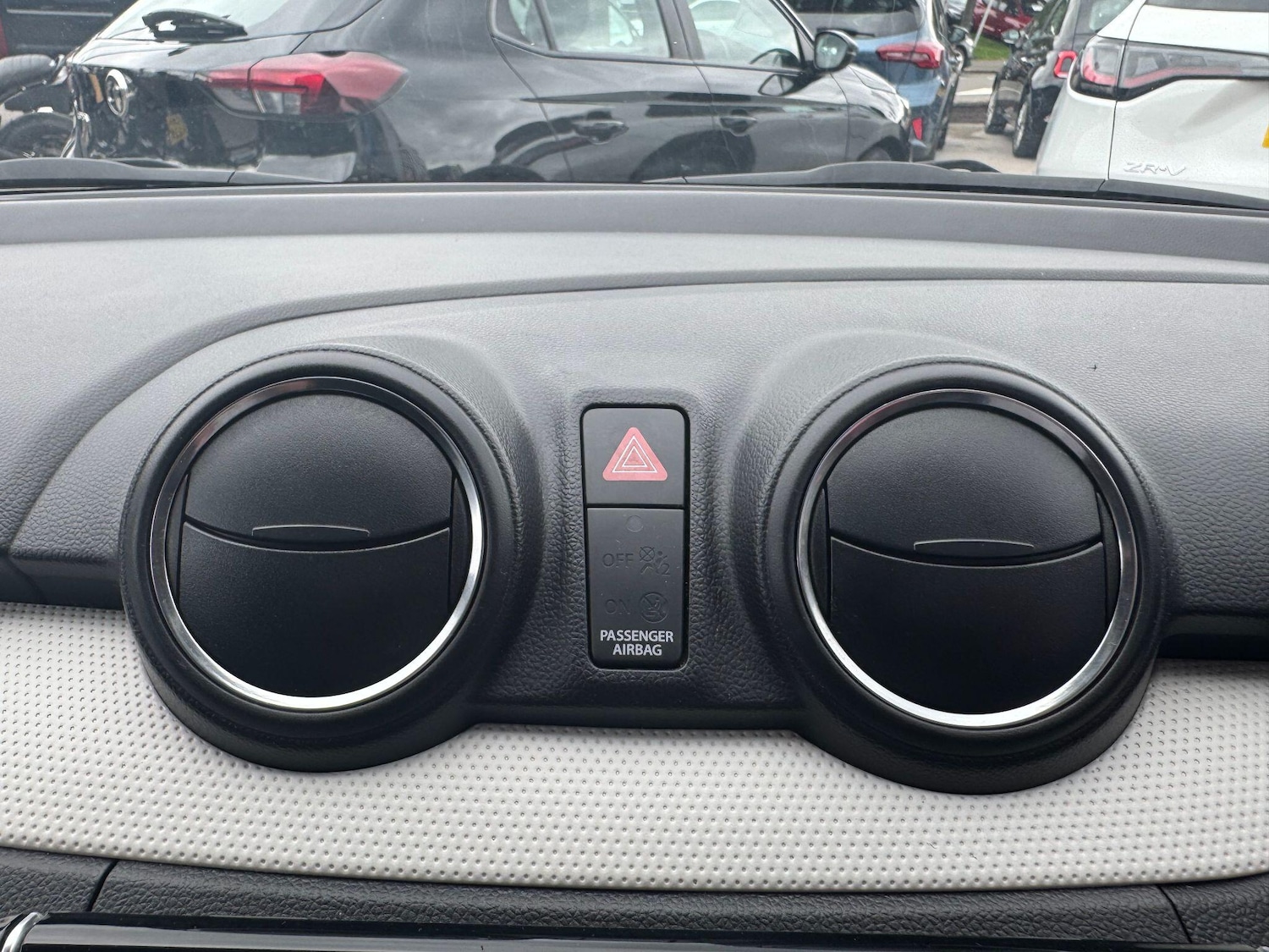 Used Suzuki Swift 2023 for sale - 76441175: Photo 32