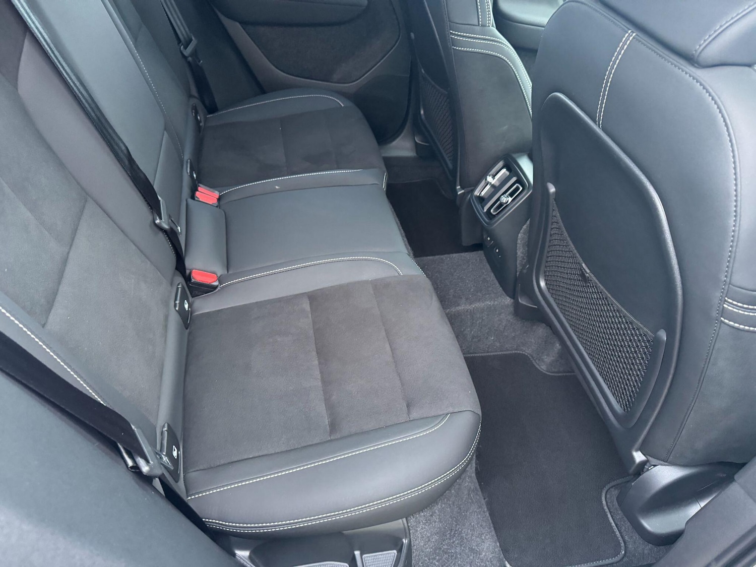 Used Volvo XC40 2025 for sale - 76912627: Photo 33