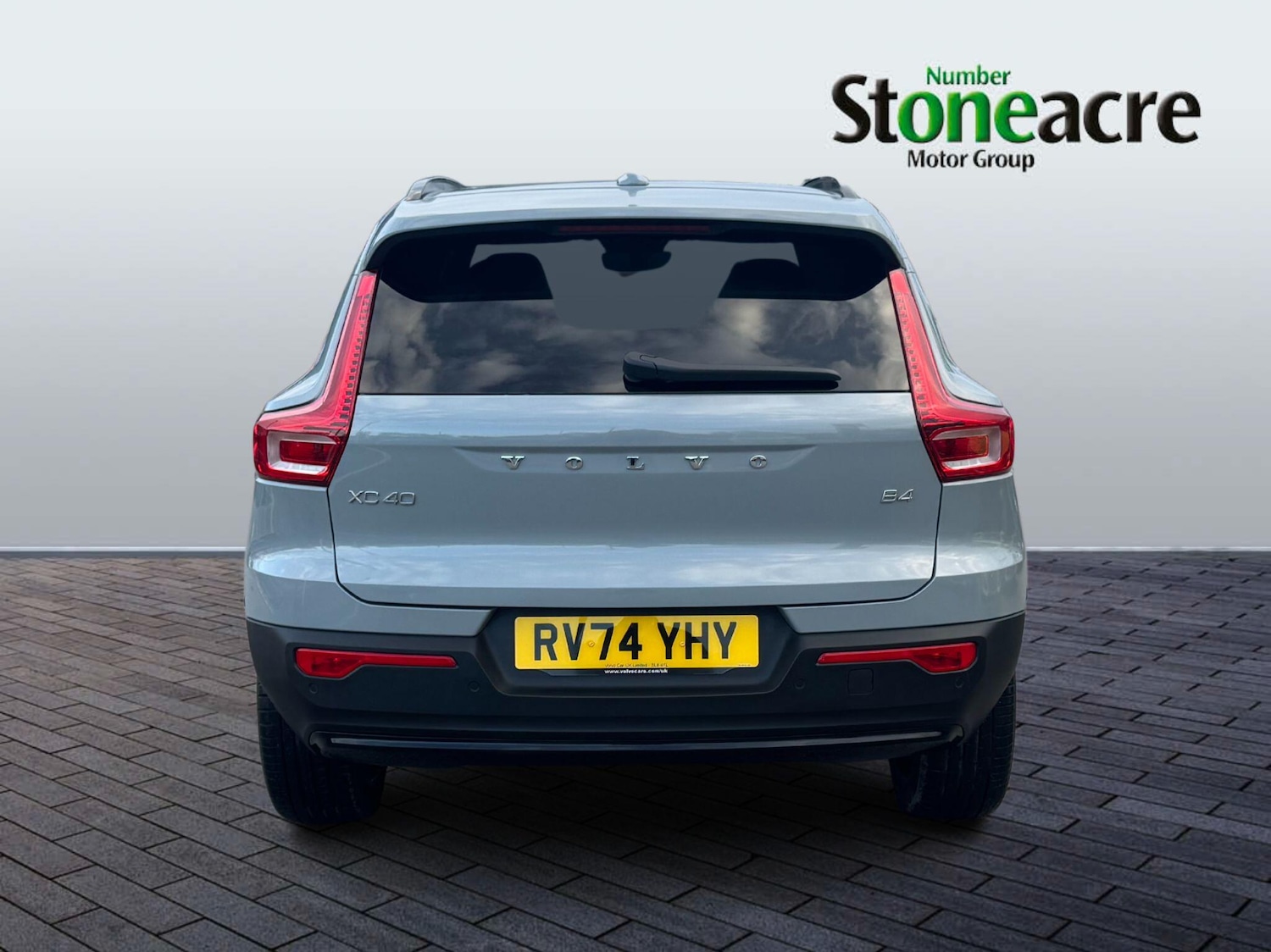 Used Volvo XC40 2025 for sale - 76912627: Photo 4