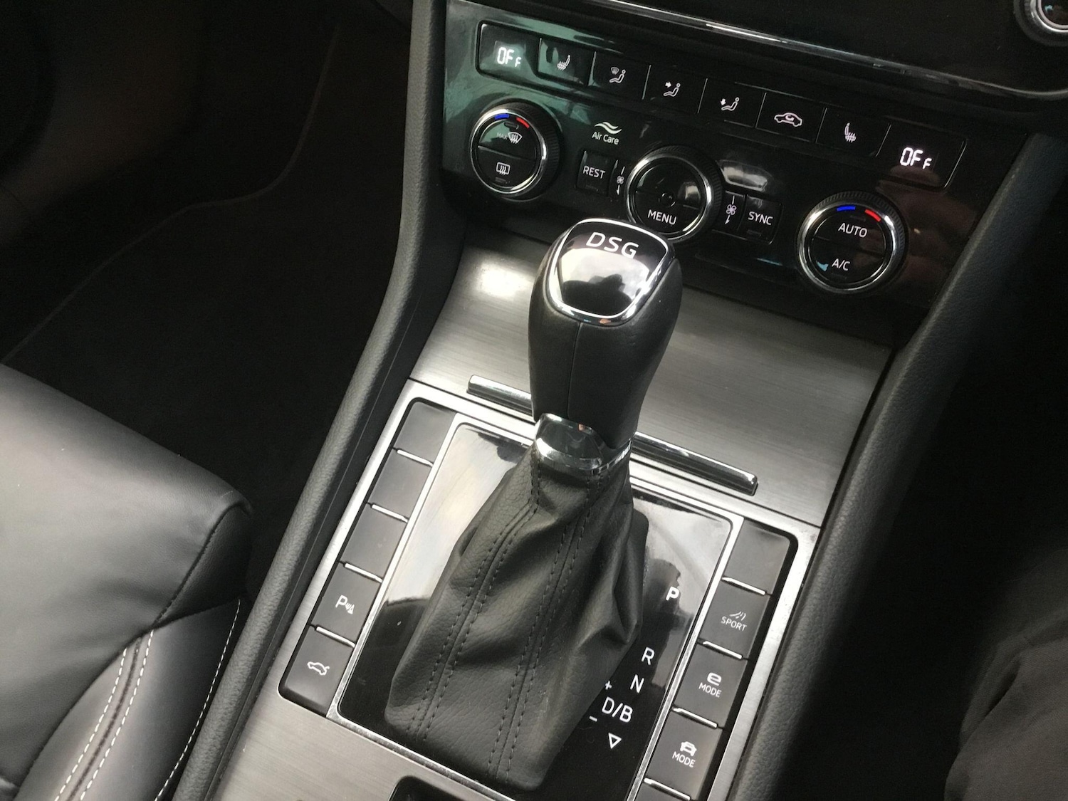 Used Skoda Superb 2020 for sale - 76667094: Photo 16