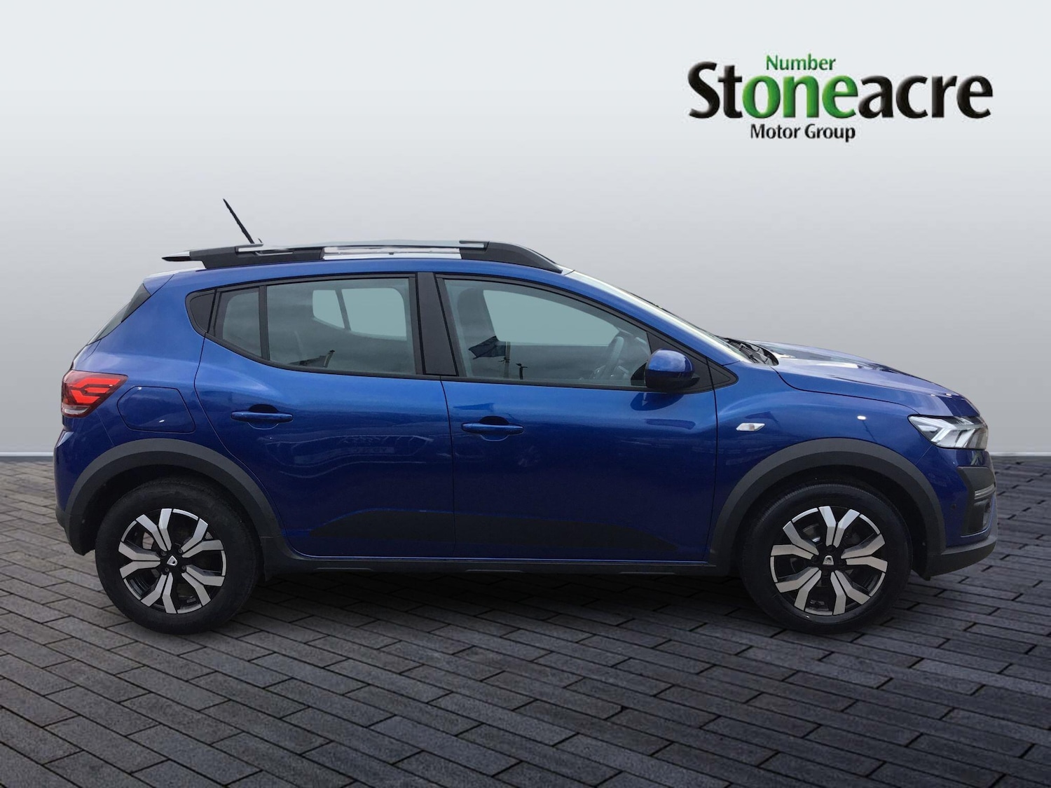 Used Dacia Sandero Stepway for sale - 77724132: Photo 2