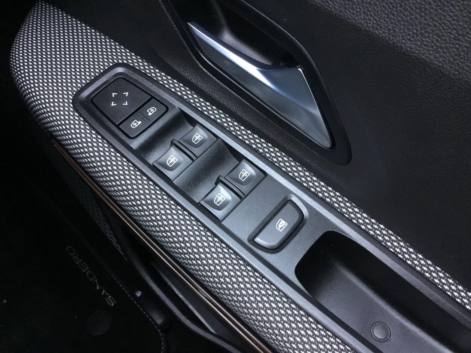 Used Dacia Sandero Stepway for sale - 77724132: Photo 22