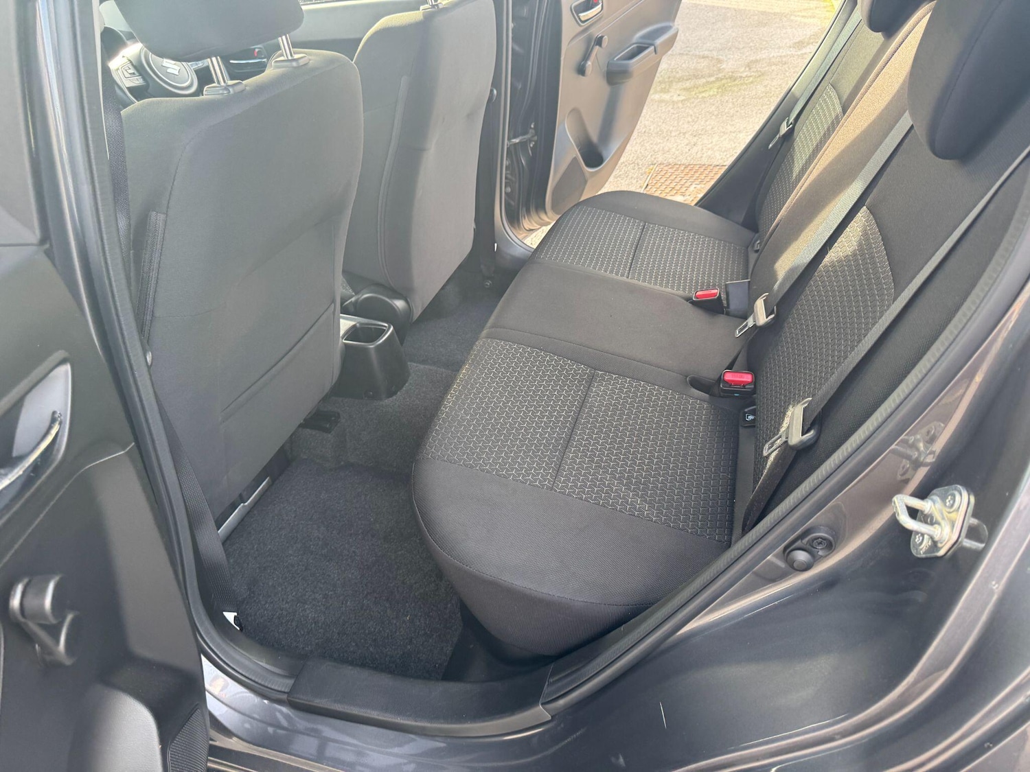 Used Suzuki Swift for sale - 76728698: Photo 42